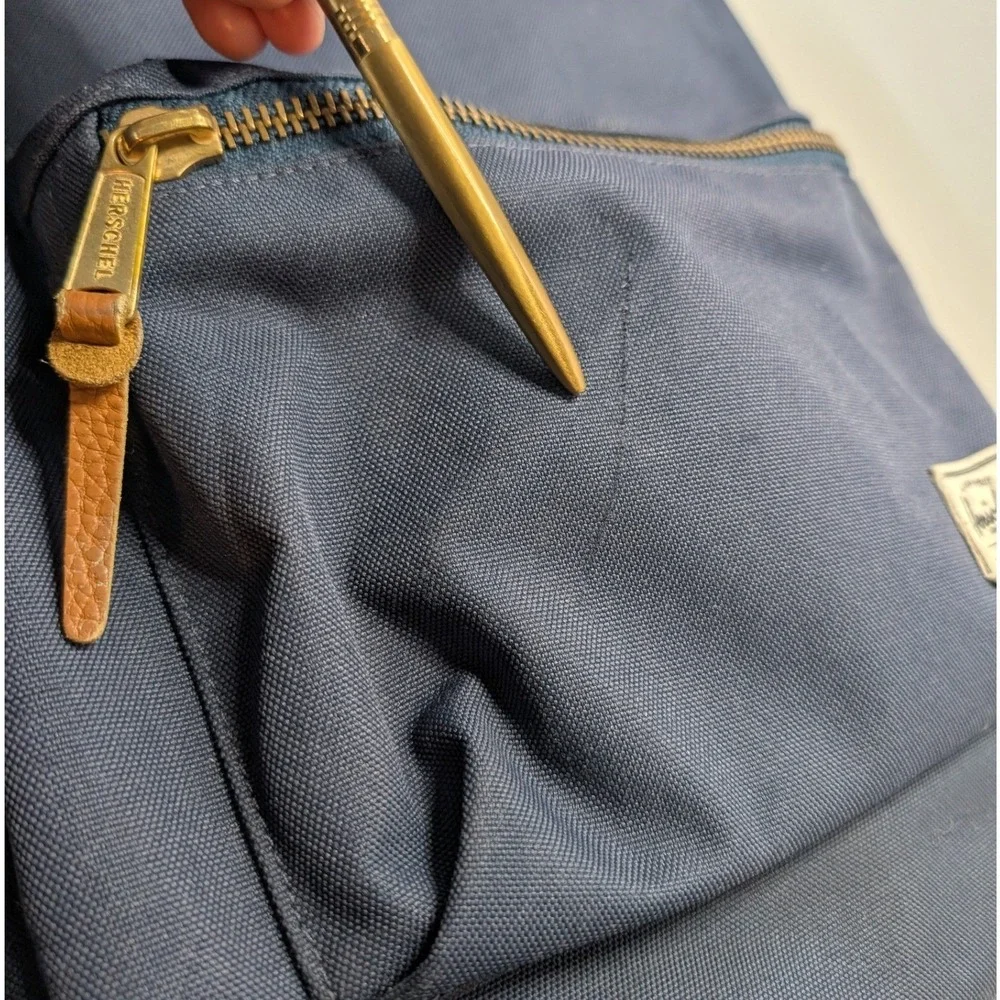 Herschel Supply Co. Settlement Backpack Navy Blue Unisex Hipster‎ Minimalist